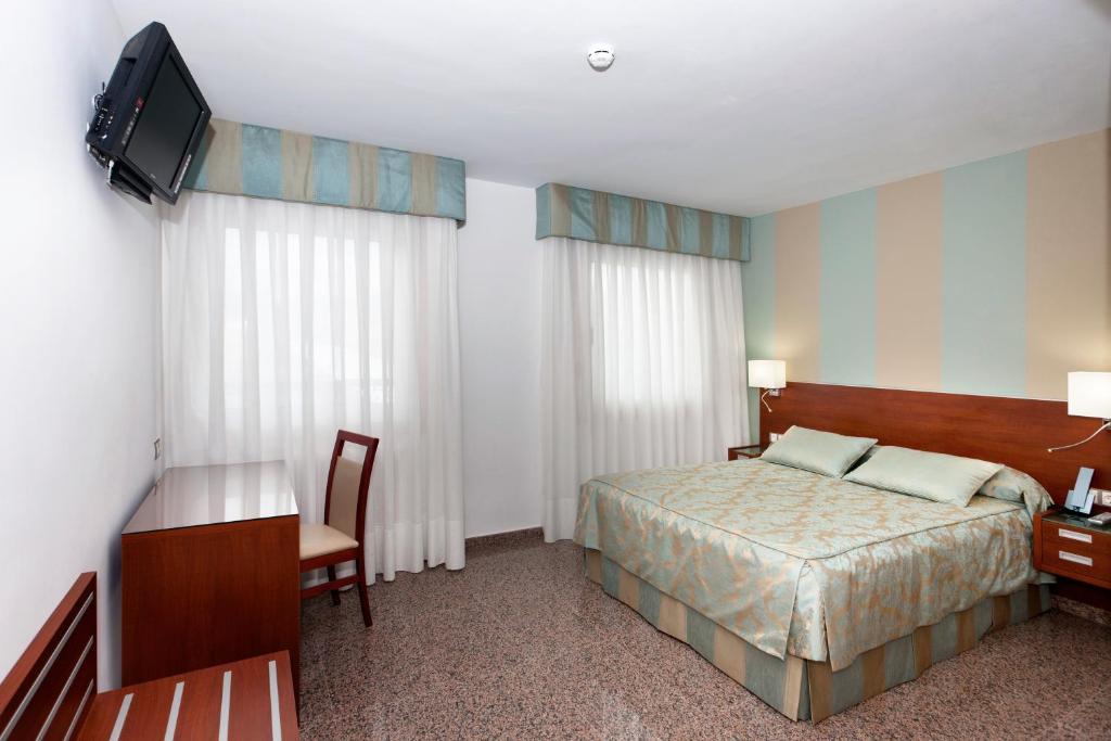 Hotel Marivella Calatayud Zimmer foto