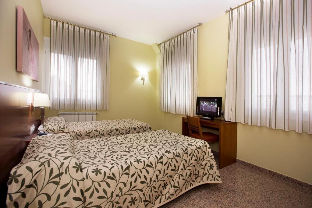 Hotel Marivella Calatayud Zimmer foto